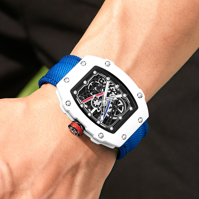 Nuovo orologio al quarzo sport - Electronics Gadgets For Men recensione e prezzo